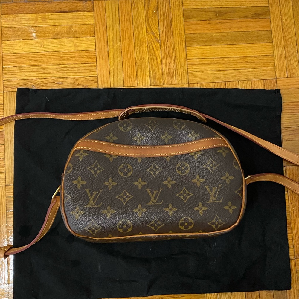 Louis Vuitton cross body